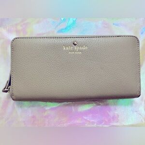 Kate Spade zip around wallet